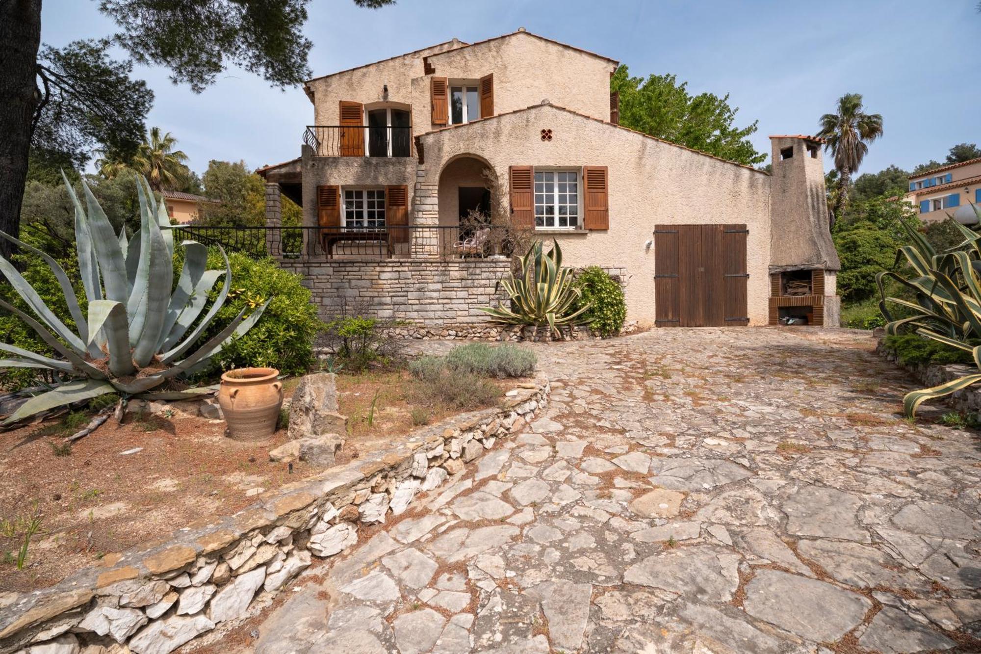 Les Aloes Villa *